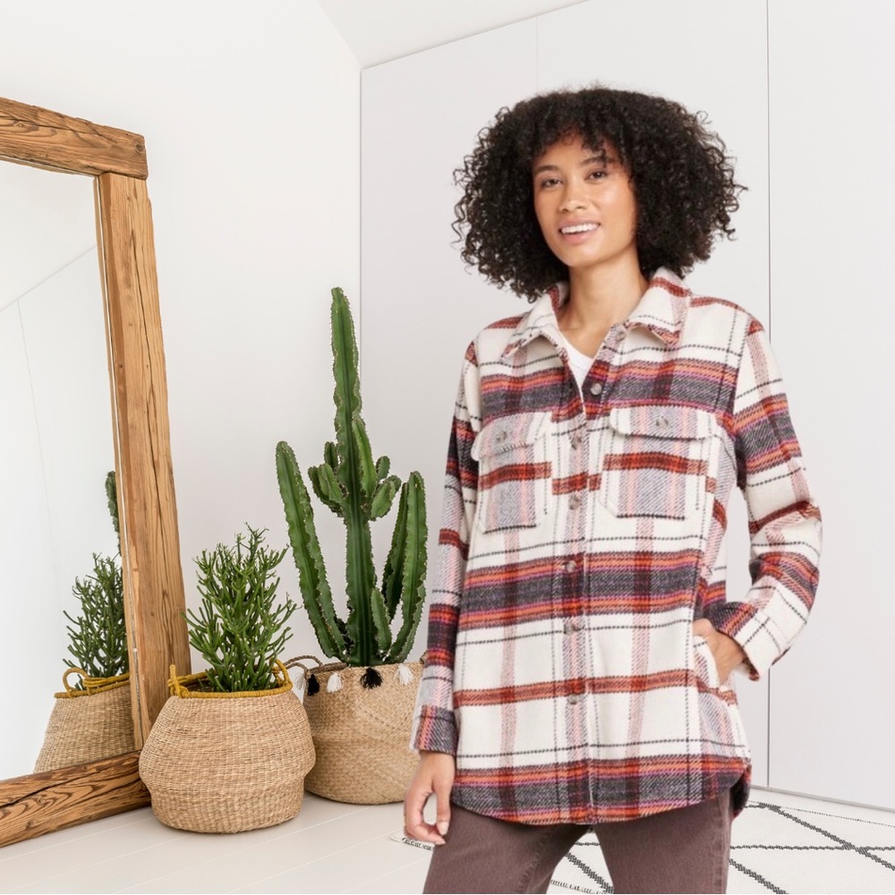 Universal Thread Plaid Button Down Shacket Jacket - Picture 2 of 14